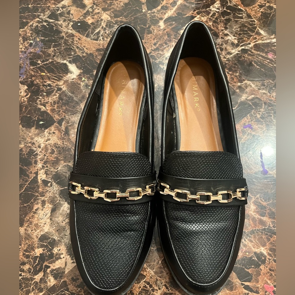 Size 9 wide Primark loafer